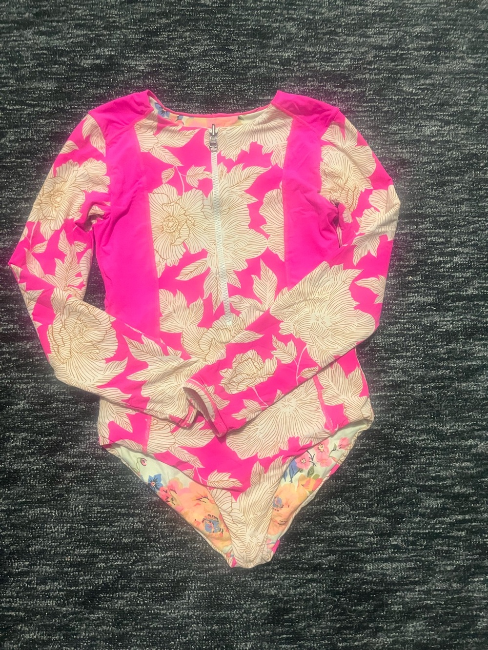 MAAJI
Girls' Floral Duo Miku One-Piece Rash Guard size 10
